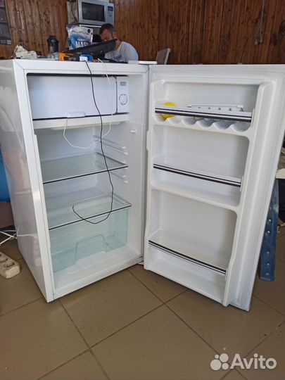 Холодильник бу маленький от мастера