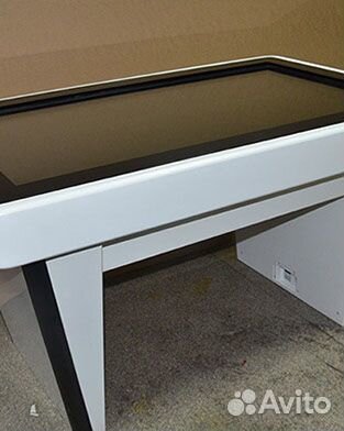 Сенсорный стол