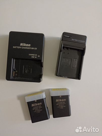 Nikon 3100 с объективом 18-140 mm