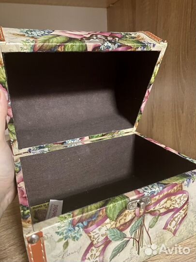 Шкатулка сундучок