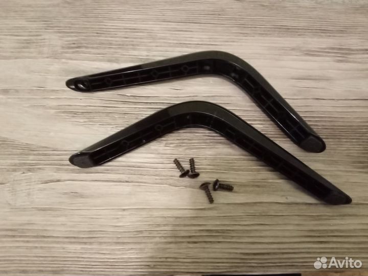 Подставка, ножки для телевизора Junibox 32E7000