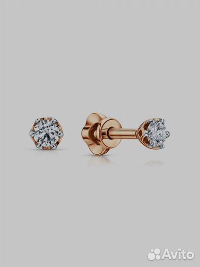 Золотые серьги пуссеты с бриллиантами