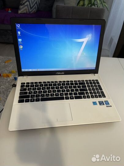 Ноутбук asus