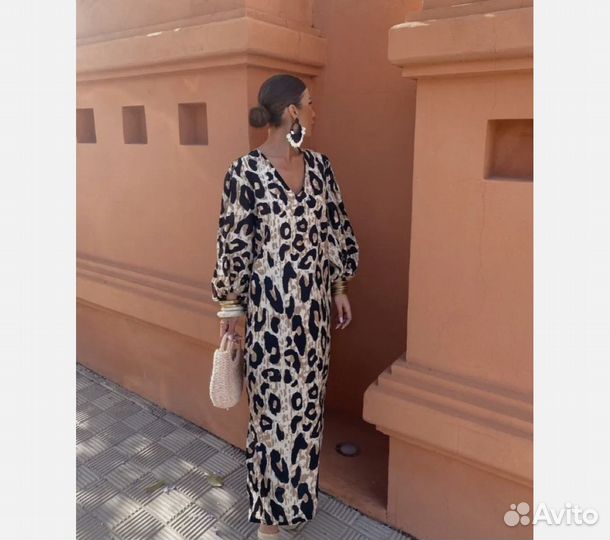 Платье женское