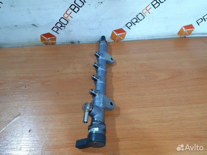 Топливная рампа Mercedes C-Class W205 OM651 2.2