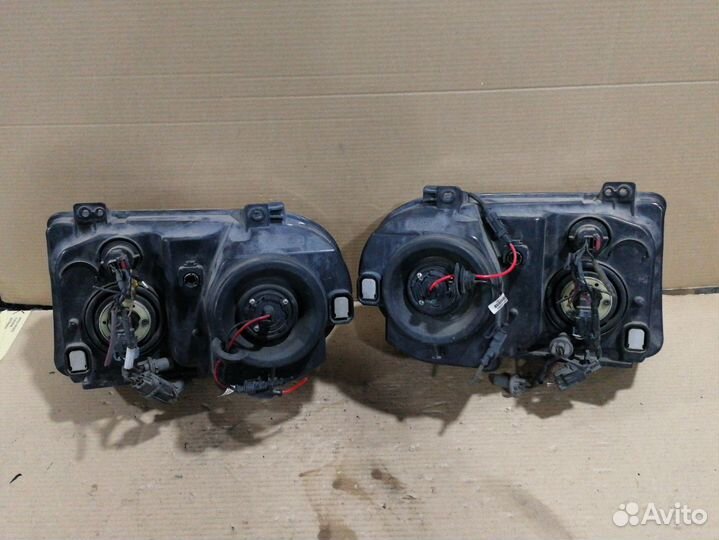 Фары chrysler 300 lx