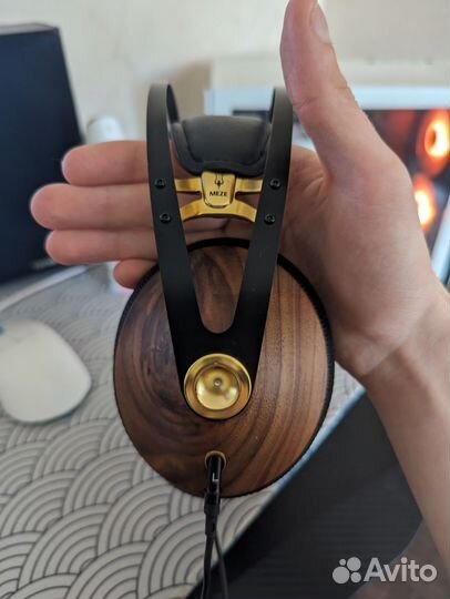 Наушники meze 99