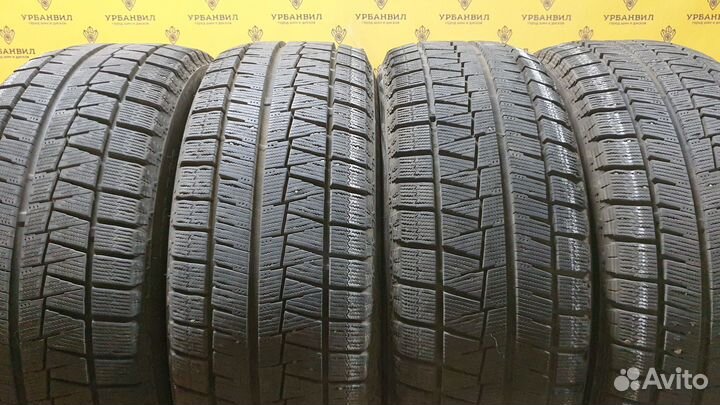 Bridgestone Blizzak Revo GZ 205/55 R16