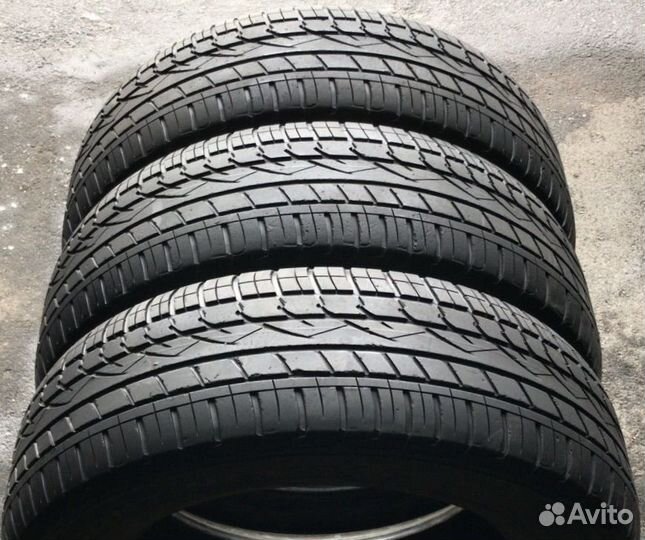 Continental ContiCrossContact UHP 235/65 R17