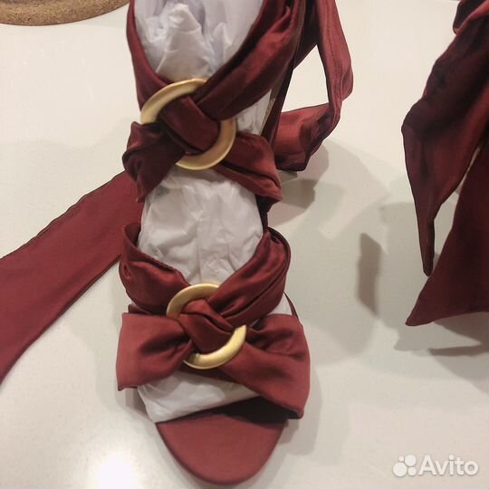 Босоножки женские 37 размер