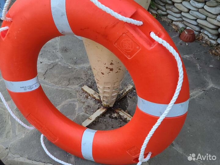 Спасательный круг