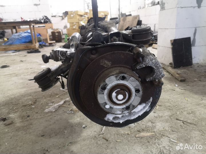 Редуктор на Audi A6 4B BES