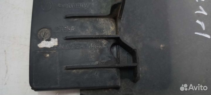 Брызговик задний левый Volkswagen Tiguan 2