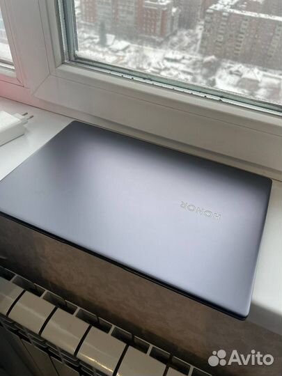 Honor Magicbook x15 i5