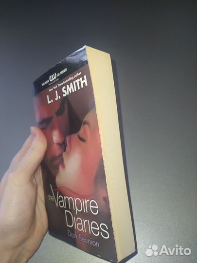 Книга дневники вампира на английском