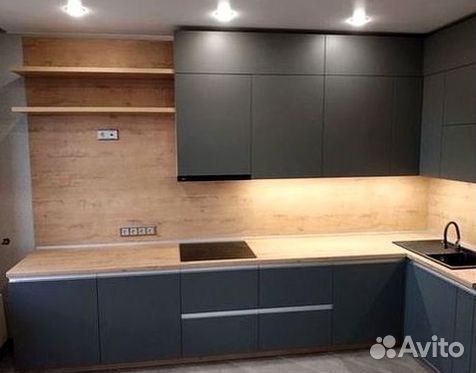 Угловой кухонный гарнитур современный