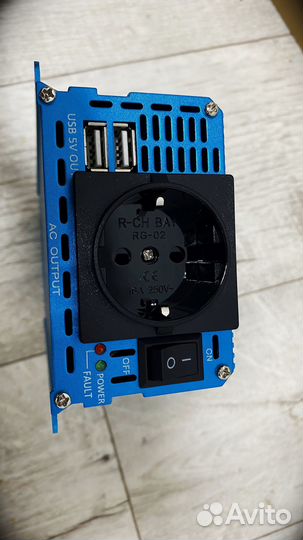 Инвертор - преобразователь напряжения 12-220вт