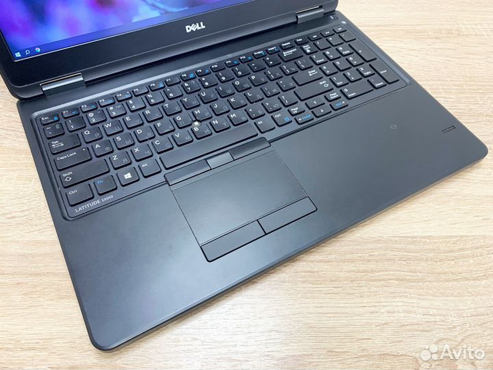 Мощный Dell 15.6 Core i7-5600/ 16GB / SSD