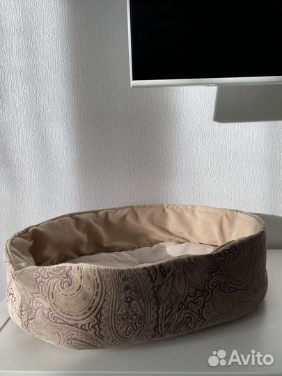 Лежанка для кошек и мал. собак