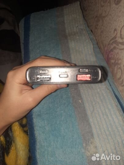 Повербанк tnf 10000