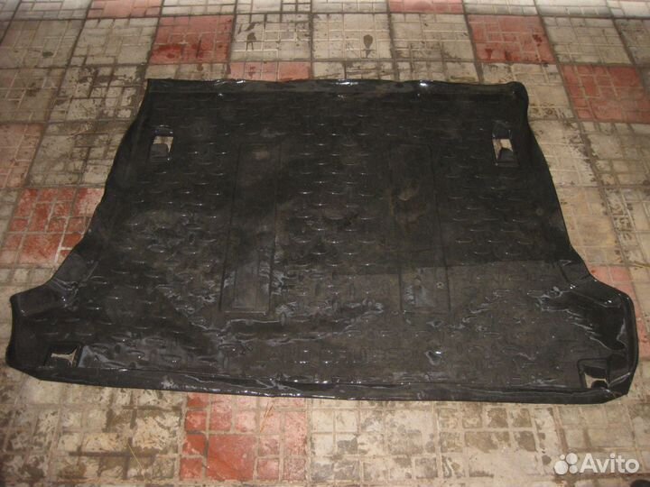 Коврик в багажник для Тойота Ленд Краузер