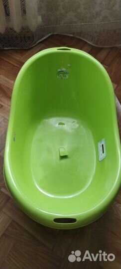 Ванночка для купания с горкой