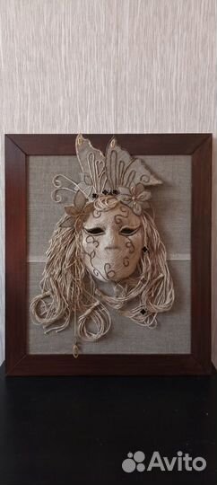 Панно-маска из джута