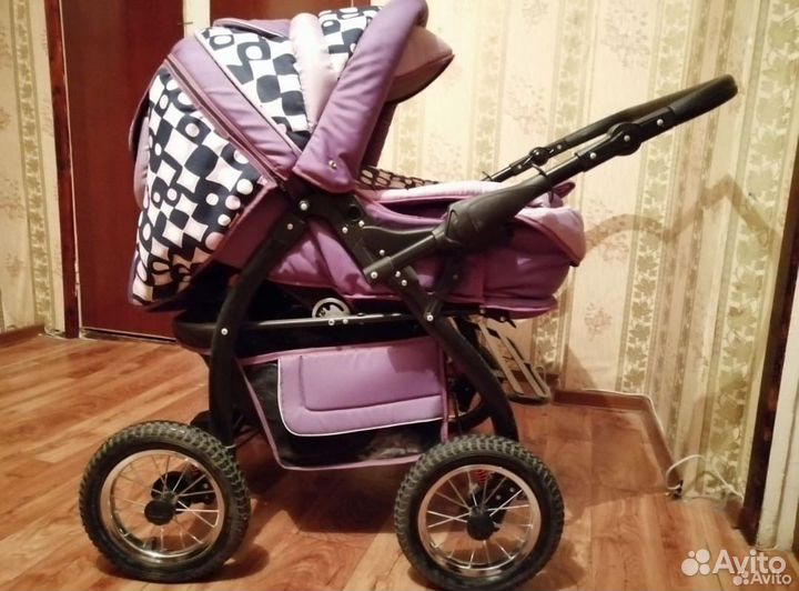 Двухместная коляска