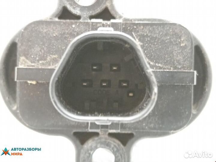 Расходомер воздуха Opel Astra H/Family рест. 2011