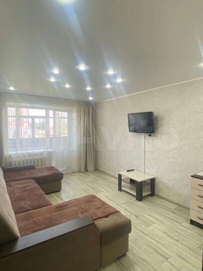 2-к. квартира, 59 м², 2/6 эт.