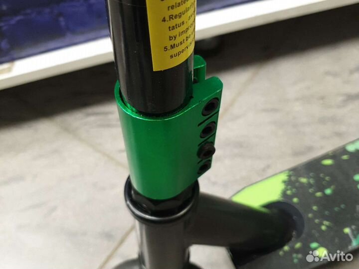 Самокат новый трюковой