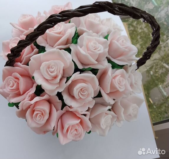 Корзинка роз из мыла