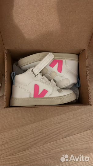 Veja детские кеды р.26