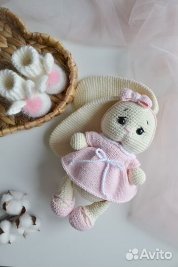 Вязанная зая