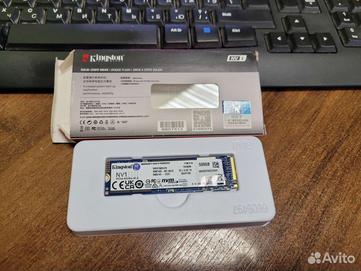 Ssd диск. Слот для материнки