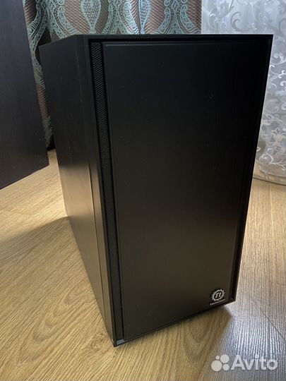 Thermaltake versa h17