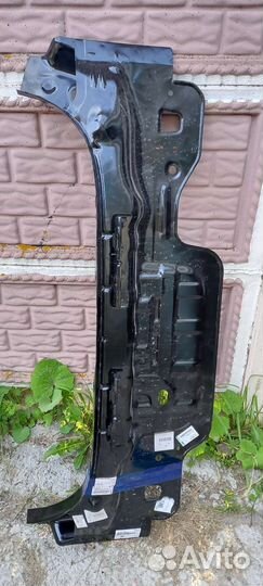 Панель задняя багажника