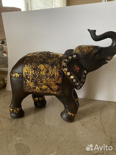 Статуэтка слон