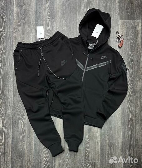 Тёплый спортивный костюм мужской Nike tech fleece