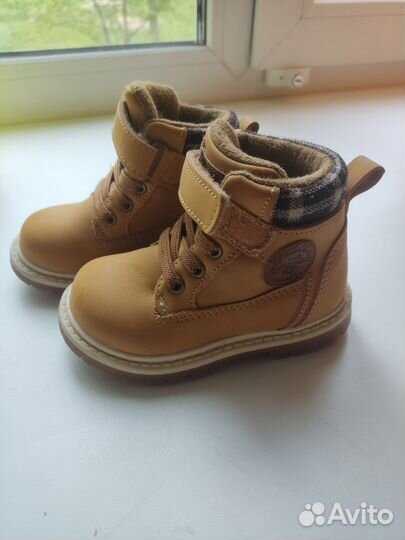 Ботинки детские