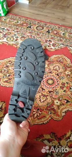 Резиновые сапоги женские 40р