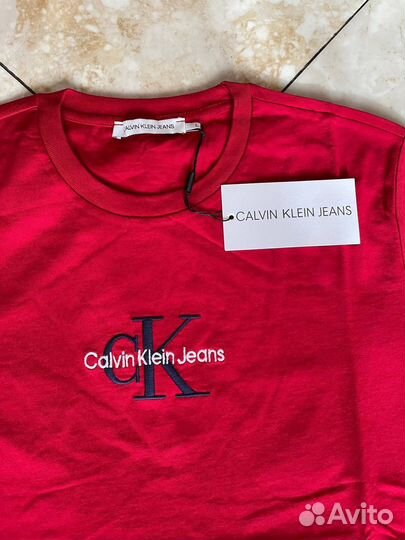 Футбокла Calvin Klein