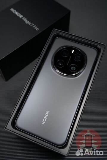 HONOR Magic 7 Pro, 16/1 ТБ