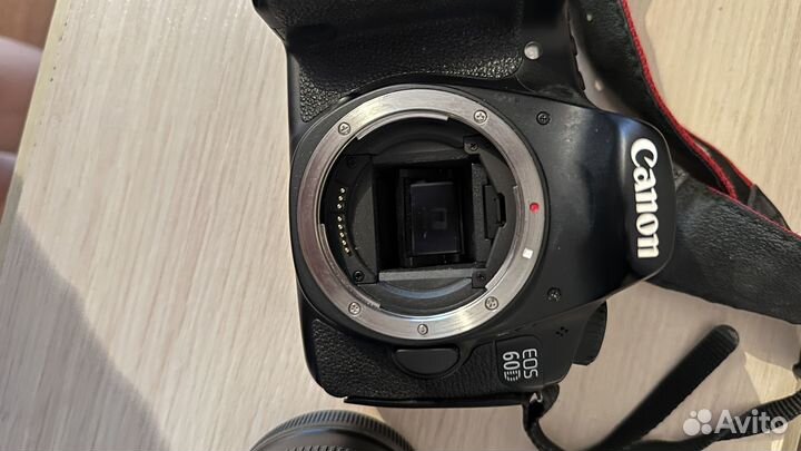 Canon eos 60d + EFS 18-135mm(объектив)