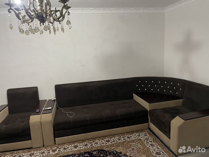 Угловой диван