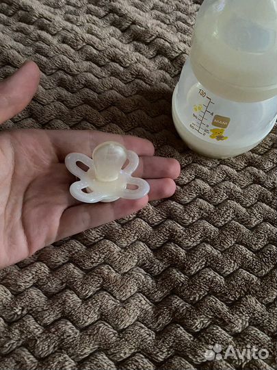 Новорожденный набор бутылочка + пустышка фирма мам