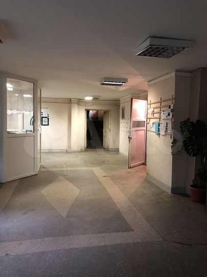 Комната 13,9 м² в 1-к., 3/9 эт.