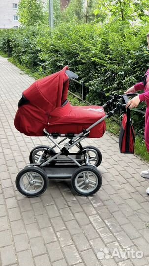 Коляска 2 в 1 красная