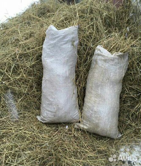 Солома и сено в наличии с доставкой