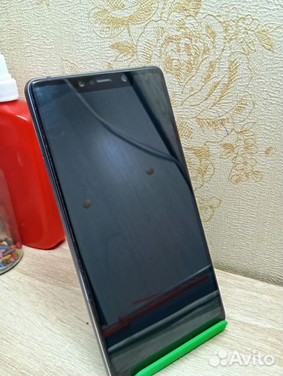 Xiaomi Mi 8 SE, 4/64 ГБ